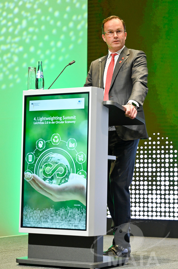 _DWA7993 | MATA IndoCon - Realisiert mit Pictrs.com