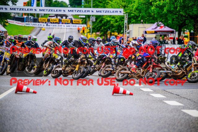 MaZZes_FotoMatrix_240818_6021986_5241 | S2