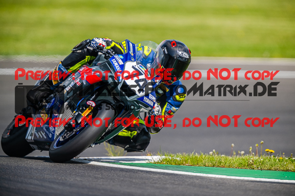 MaZZes_FotoMatrix_220506_97866 | Fotograf Mathias Schmid
Sportfotograf,
Eventfotograf,
Hochzeitsfotograf,
Portraitfotograf