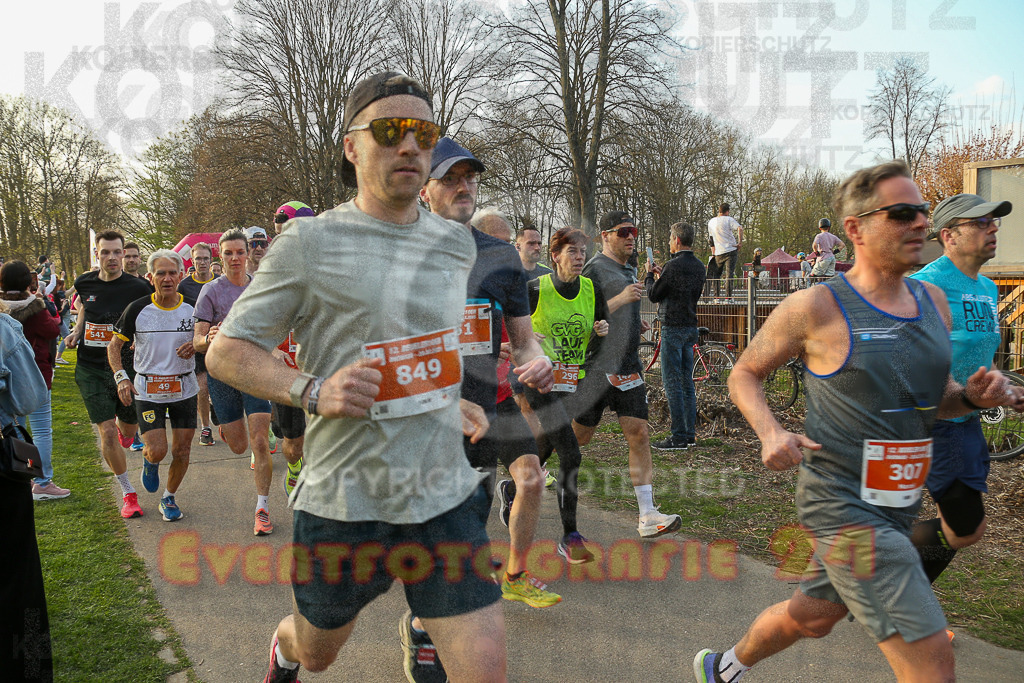 250328_1747_EX1_5616 | Sportfotografie im Rhein-Sieg Kreis, Köln, Bonn, NRW, Rheinland Pfalz, Hessen, etc. Unser Tätigkeitsfeld umfasst den Laufsport vom Volkslauf über den Marathon, Duathlon, Triathon bis zum Ultralauf wie Kölnpfad Ultra oder Schindertrail.