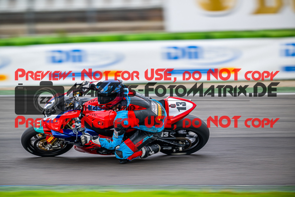 MaZZes_FotoMatrix_220924_6145 | PRO SUPERSTOCK