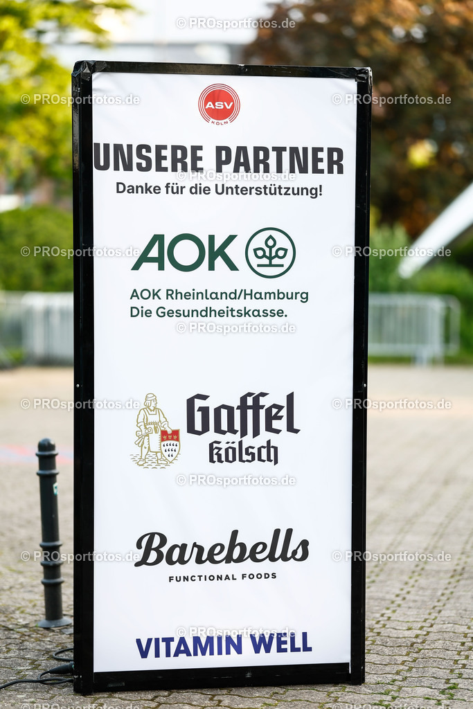 21. ASV Nachtlauf ; Köln, 08.05.24 | Impressionen vom 21. ASV Nachtlauf  am 08.05.24 in Köln (Deutschland). Foto: BEAUTIFUL SPORTS/Ulrich Faßbender