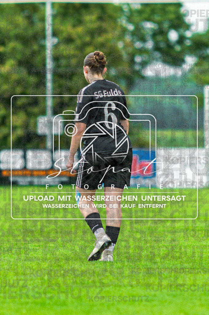 Kreisliga VER/OHZ - SG Fulde vs. SG Ihlpohl/Lesumstotel | Enna Marie Klanke (SG Fulde #6); Kreisliga VER/OHZ - SG Fulde vs. SG Ihlpohl/Lesumstotel am 30.08.26 in Zentralstadion, Fulde - Realisiert mit Pictrs.com