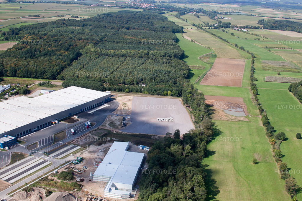 Luftbild: Zufall Logistik-Center im Ortsteil Minderslachen in Kandel im Bundesland Rheinland-Pfalz in Deutschland. Foto: IMG_21082.jpg vom 06.09.2009 durch Werner Riehm/FLY-FOTO.de