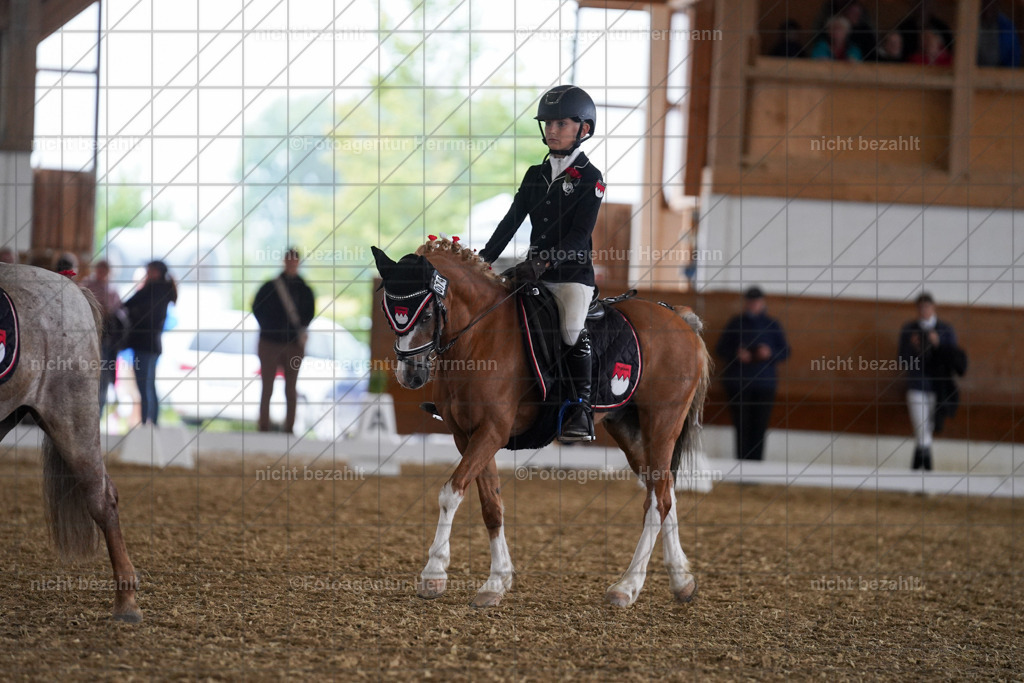 FAH09394 | Turnierbilder, Reitsportfotos, LAPO, Landesponyturnier, Turnierfotografen Bayern