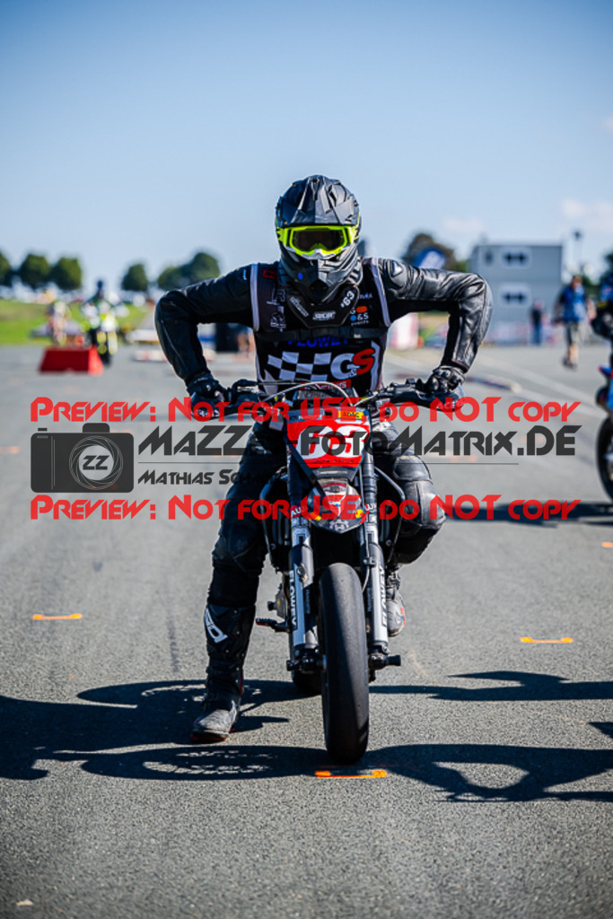 MaZZes_FotoMatrix_220904_3793 | S3