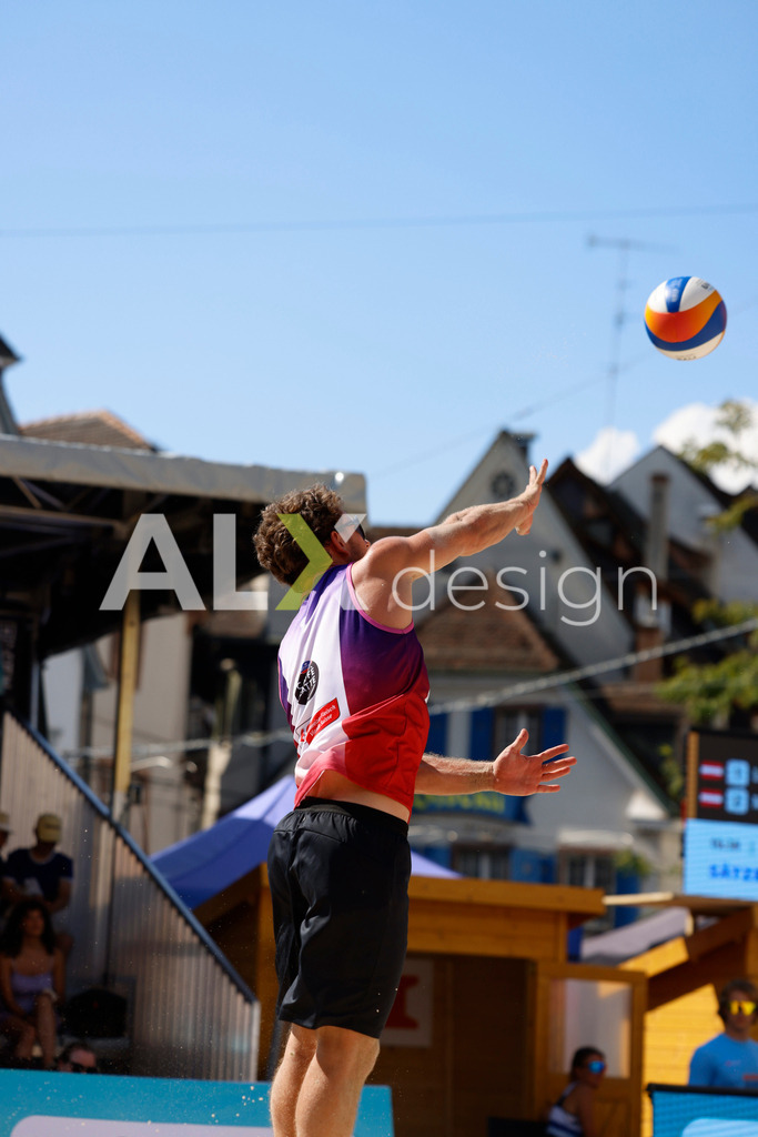 Obi BeachTour 2026 - Basel | BASEL, SWITZERLAND - JULY 18: YVES HAUSSENER (SUI) during the Obi BeachTour 2026 match between HAGENBUCH / HAUSSENER (SUI) and LEITNER / KINDL (AUT) at Barfüsserplatz on July 18, 2026 in Basel, Switzerland. - Realisiert mit Pictrs.com