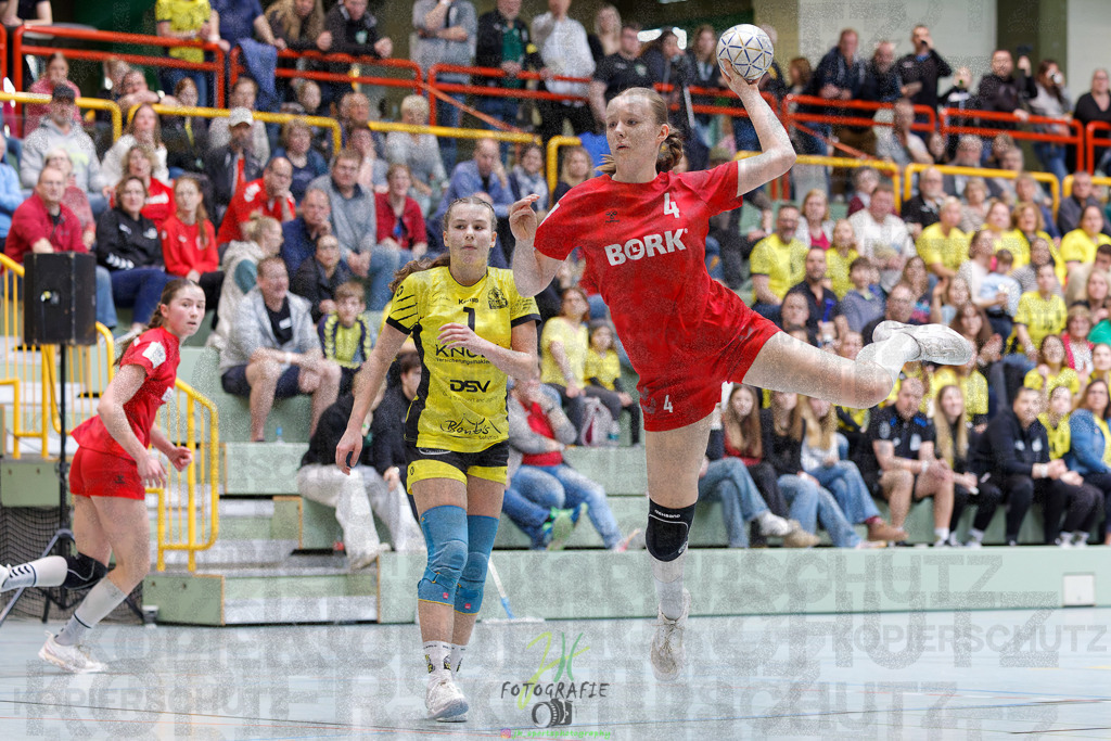 Hessenmeisterschaft wJC - Finale; HSG Kleenheim - HSG Weiterstadt/ Braunsh.Worf. | Hessenmeisterschaft wJC - Finale; HSG Kleenheim - HSG Weiterstadt/ Braunsh.Worf. am 22.03.2025 in Biedenkopf (Sporthalle Lahntalschule)Photo © 2025 - Jörg Heinrich - Realisiert mit Pictrs.com