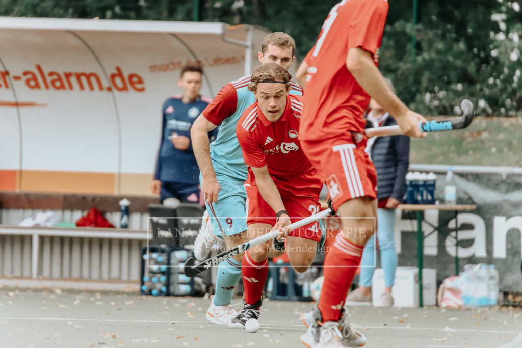 Herren_Bundesliga_02_F_RWK-UHC_21.09.25_Köln (223 von 471) | lanaschraderfotografie - Realisiert mit Pictrs.com