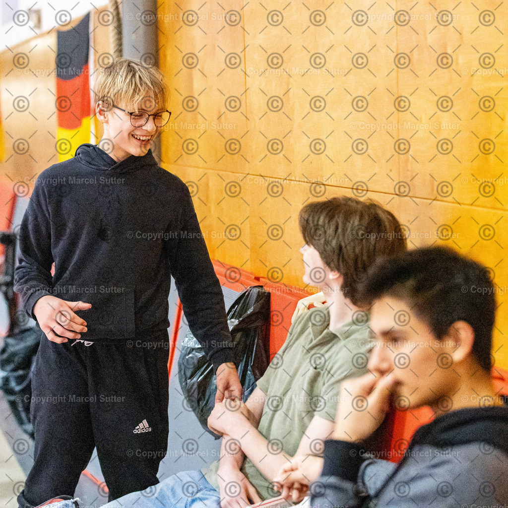 20250125-171437-_G2A2988-MarcelSutter | Finde und bestelle deine Sport- und Eventfotos in höchster Qualität. Professionelle Aufnahmen von Wettkämpfen, Veranstaltungen und Outdoor-Events – schnell und einfach online bestellen. - Realisiert mit Pictrs.com
