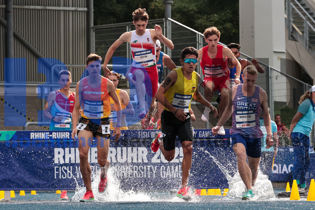 SES_RRGLAT20250723-34 | bond - Realisiert mit Pictrs.com