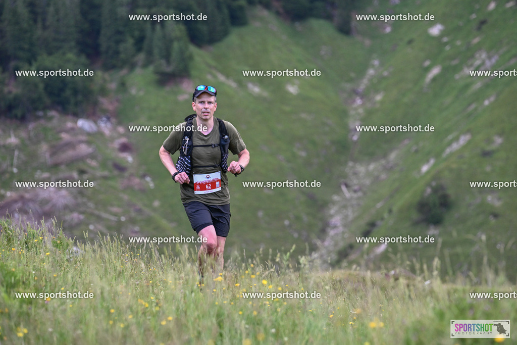 SZI_8207 | Rund um das Thema Sport-Event-Fotografie & individuelle Teilnehmerfotos. Jeder Teilnehmer wird fotografiert.