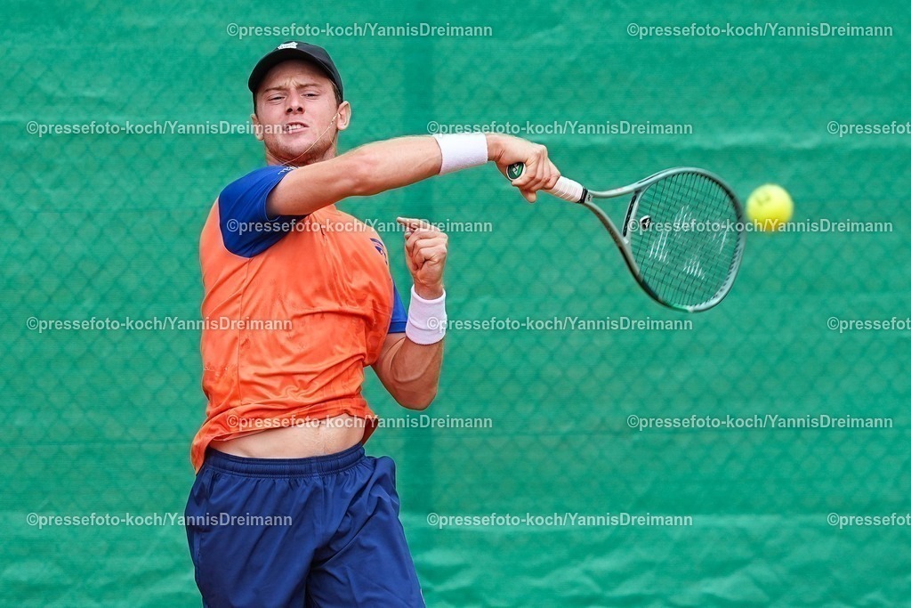 xYDR11072501010 | 11.07.2025, xydrx, Köln, Tennis, 1.Bundesliga Herren, Kölner THC Stadion Rot-Weiss 1 - TC Bredeney 1, Tennisanlage Olympiaweg: Guy den Ouden (TC Bredeney 1)