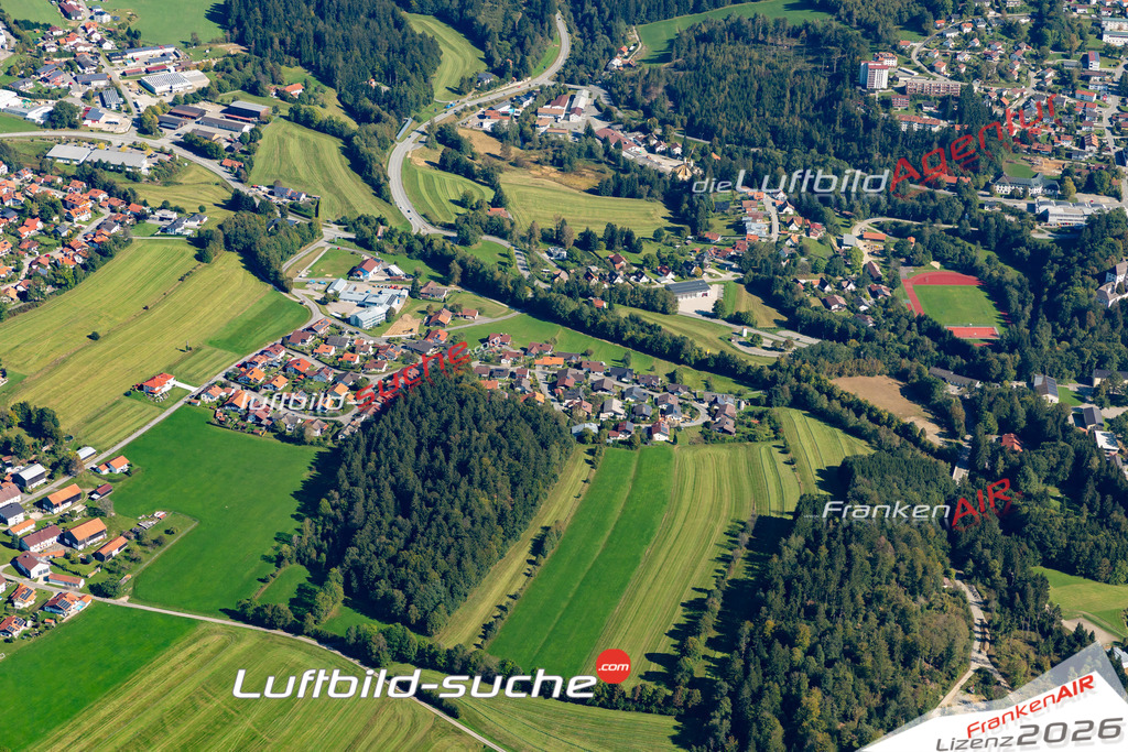 Aktuelles Luftbild von Ahornöd Freyung Kauf mit Lizenz / Bildrechten möglich- Die Luftaufnahme wurde 2021 mittels UL-Flugzeug erstellt ( keine Drohne ) - hochauflösende Kamera-Systeme von  Canon -Beste Qualität - Für grossformatige Ausdrucke geeignet. Die Geschenkidee !