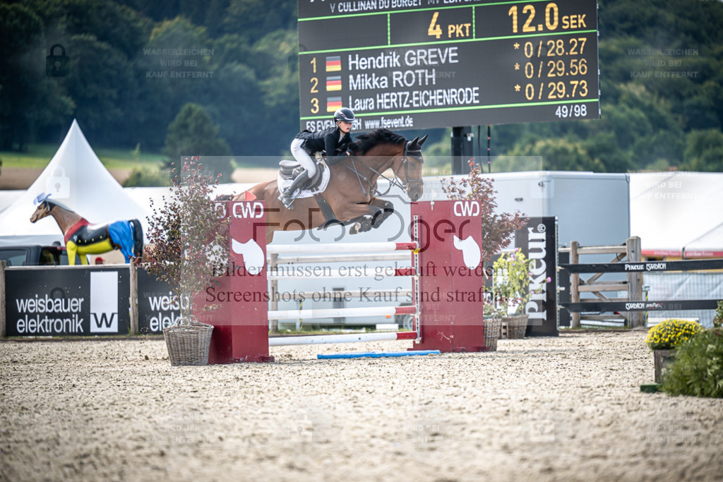 DOS_9498 | Entdecke hochwertige Reitturnierfotos von Foto Oger. Professionell, emotional und authentisch – jetzt Lieblingsmomente im Shop bestellen. - Realisiert mit Pictrs.com