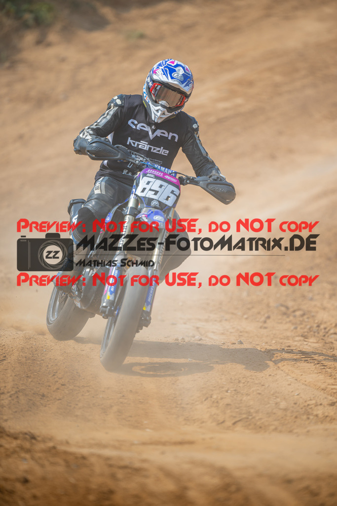 MaZZes-Fotomatrix-20260816-614901 | S2