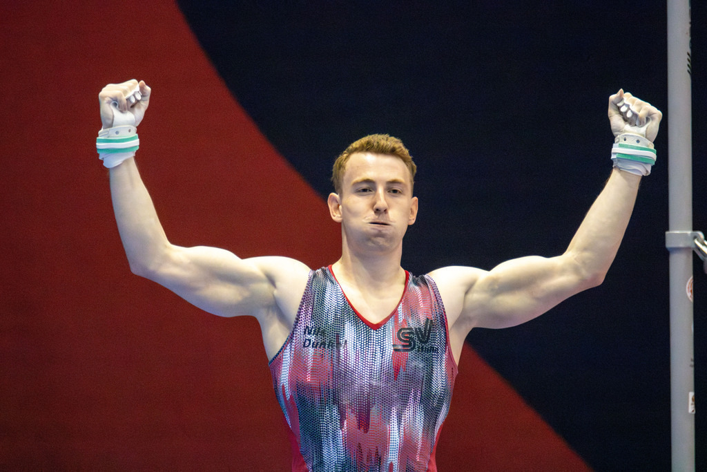 22.06.2024: Olympia-Qualifikation im Geräteturnen in Rüsselsheim. Bild: Nils Dunkel nach seiner Übung am Reck | 22.06.2024: Olympia-Qualifikation im Geräteturnen in Rüsselsheim. Bild: Nils Dunkel nach seiner Übung am Reck - Realisiert mit Pictrs.com