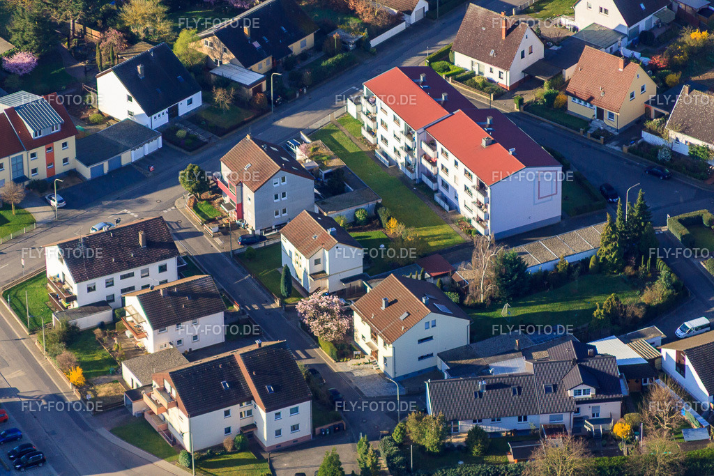 Im Ring, Im Pfeiff | Luftbild: Im Ring, Im Pfeiff in Offenbach an der Queich im Bundesland Rheinland-Pfalz in Deutschland. Foto: IMG_63310.jpg vom 20.03.2014 durch Werner Riehm/FLY-FOTO.de - Realisiert mit Pictrs.com