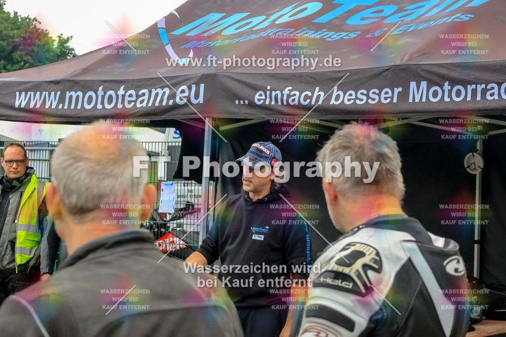 VBK-6161 | Hier findet Ihr Bilder von Touristenfahrten auf der Nürburgring Nordschleife oder von anderen Veranstaltungen die ich besucht habe. Viel Spass beim Durch Schauen 