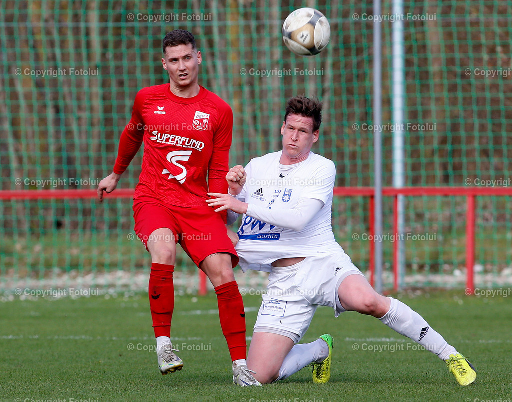 A_LUI_01042023_28 | SPORT,FUSSBALL ,LT1 OOELIGA ASKOE OEDT-UNION EDELWEISS LINZ 01.04.2023 IM BILD:MARCO WEBER  (OEDT) UND TOBIAS HAHN (EDELWEISS LINZ)  FOTO:FOTOLUI