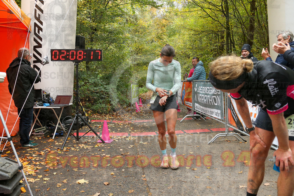 251026_1209_EX1_9949 | Sportfotografie im Rhein-Sieg Kreis, Köln, Bonn, NRW, Rheinland Pfalz, Hessen, etc. Unser Tätigkeitsfeld umfasst den Laufsport vom Volkslauf über den Marathon, Duathlon, Triathon bis zum Ultralauf wie Kölnpfad Ultra oder Schindertrail.