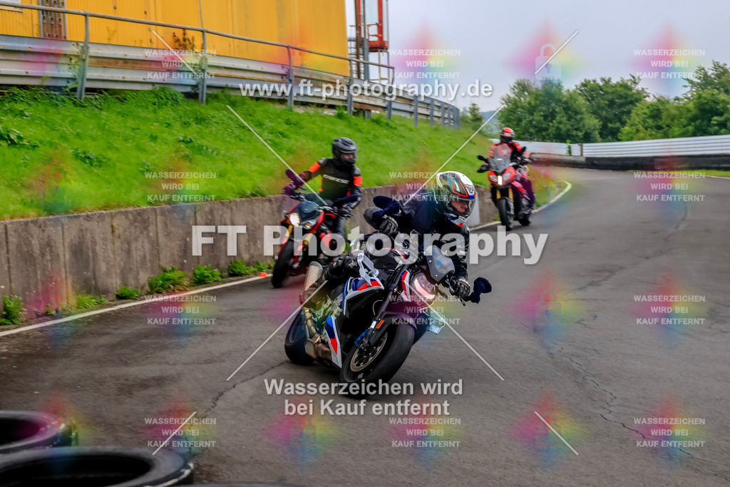 _TCM2955 | Hier findet Ihr Bilder von Touristenfahrten auf der Nürburgring Nordschleife oder von anderen Veranstaltungen die ich besucht habe. Viel Spass beim Durch Schauen 