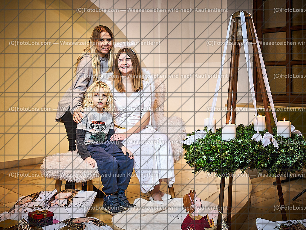 7886_Christkind_Sternenhaus | Hochzeitsfotograf mit dem Blick für´s Wesentliche, Firmung, Erstkommunion, Firmenfeiern, Sportfotoservice, Reproduktionen, Konzertfotografie, Pressefotografie, Luftbildfotografie, Innenarchitektur, Werbefotografie, Sponsoren-Livebildfotografie.