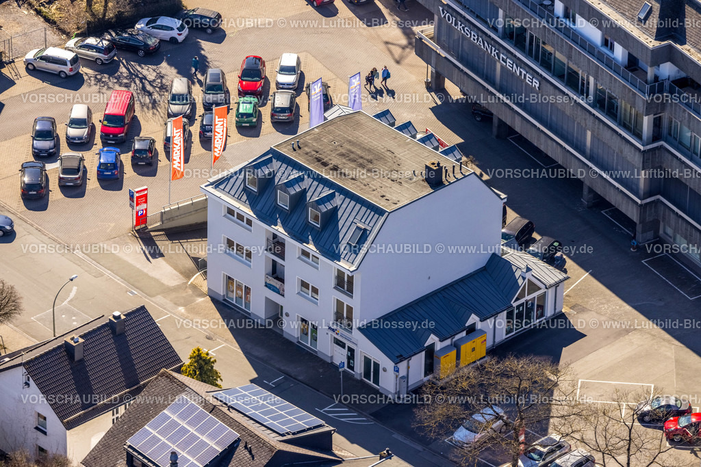 HB-Brilon220303200 | Luftbild, VHS Brilon-Marsberg-Olsberg, Brilon, Sauerland, Nordrhein-Westfalen, Deutschland