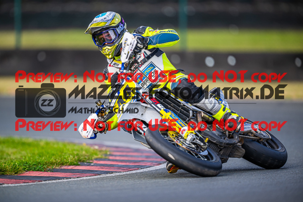 MaZZes_FotoMatrix_230930_8774 | S1