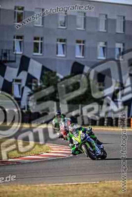pubi3626 | Professionelle Fotos von Sportveranstaltungen, aber auch Hochzeiten und anderen Events. - Realisiert mit Pictrs.com