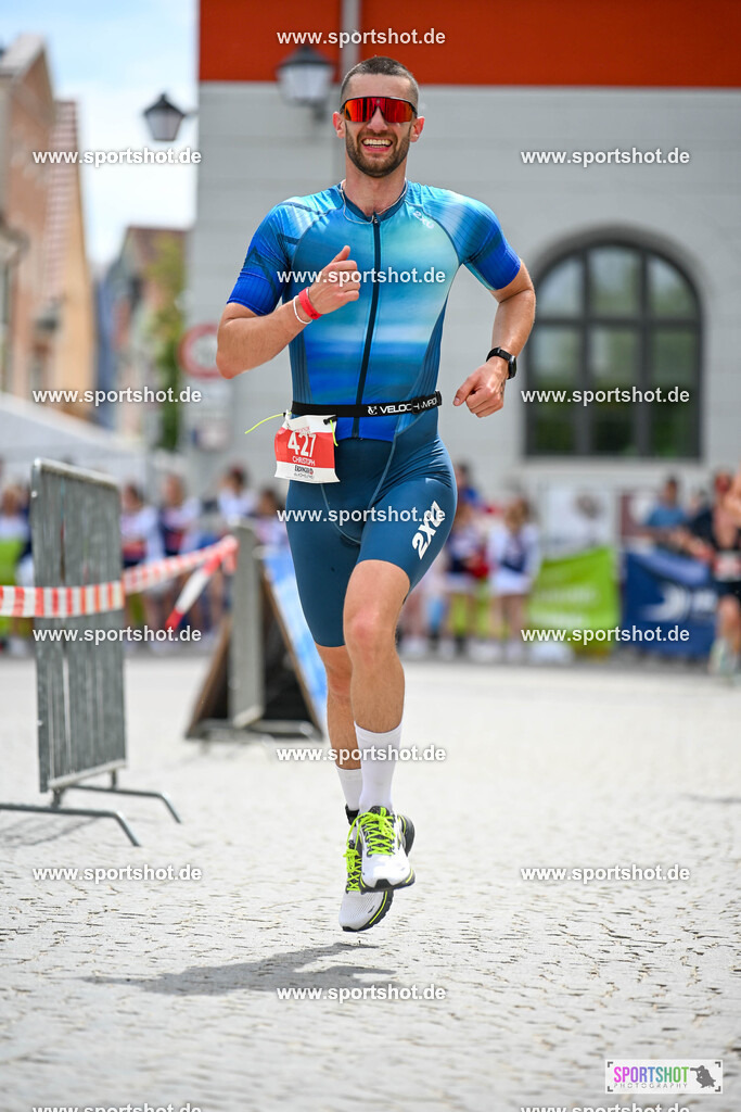 SZI_8330 | Stadttriathlon Erding 2025. #yourpictrs #sportshot_your_pictrs @Sportshotphotography #stadttriathlonerding Copyright: www.sportshot.de