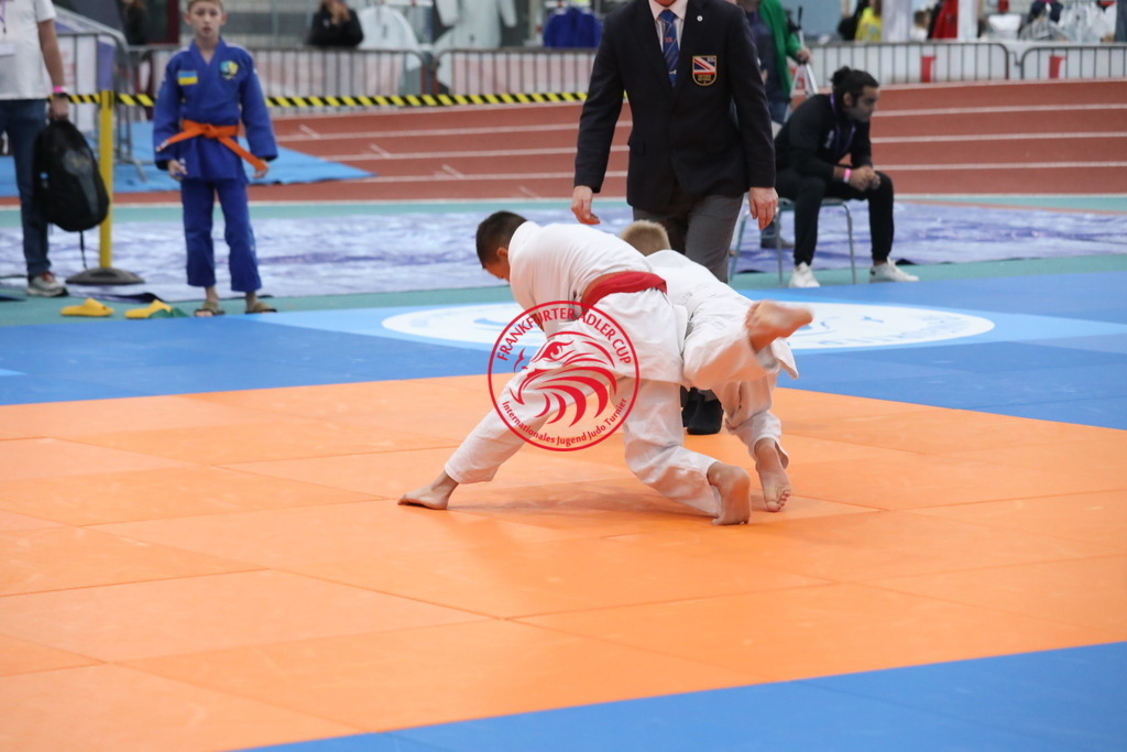 1J7A2327 | Fotos vom Adler Cup - Pictures from Adler Cup

Hier findet Ihr alle Eindrücke und großen Momente der Adler Cup Wochenenden. Here you will find all impressions and great moments of the Adler Cup weekends. - Realisiert mit Pictrs.com