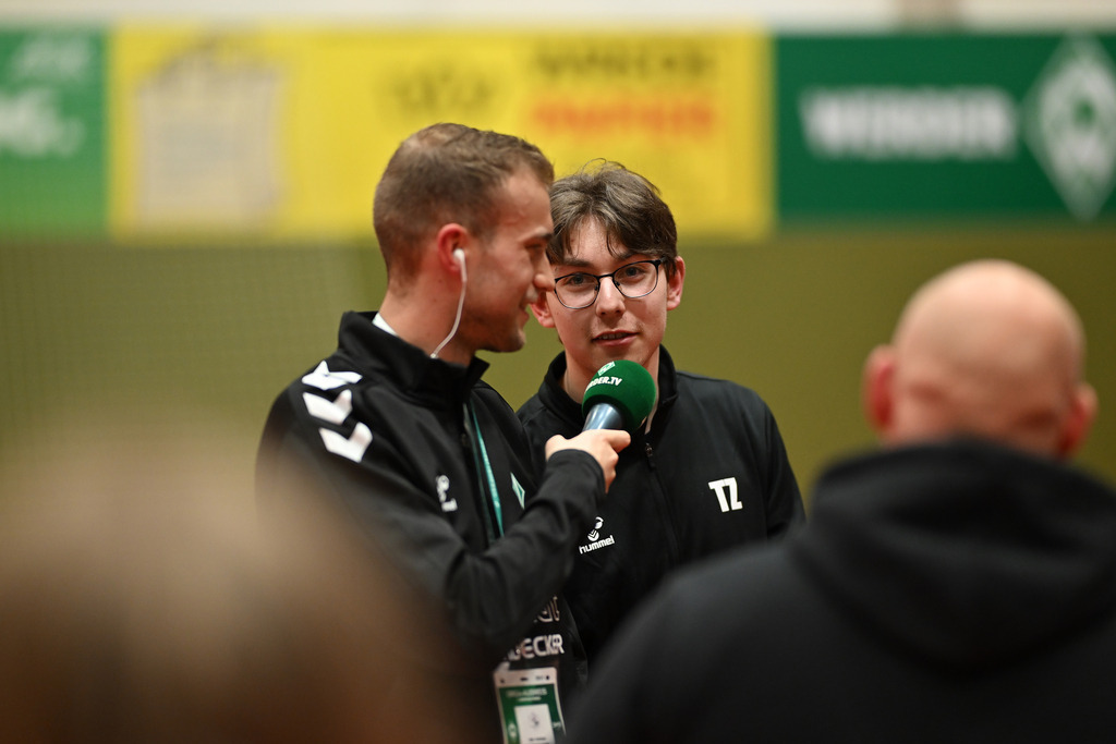 Handball I Frauen I Saison 2024-2025 I 2. Bundesliga I 11. Spieltag I SV Werder Bremen - HSV Solingen-Gräfrath 76 | Der Sportfotograf. - Realisiert mit Pictrs.com