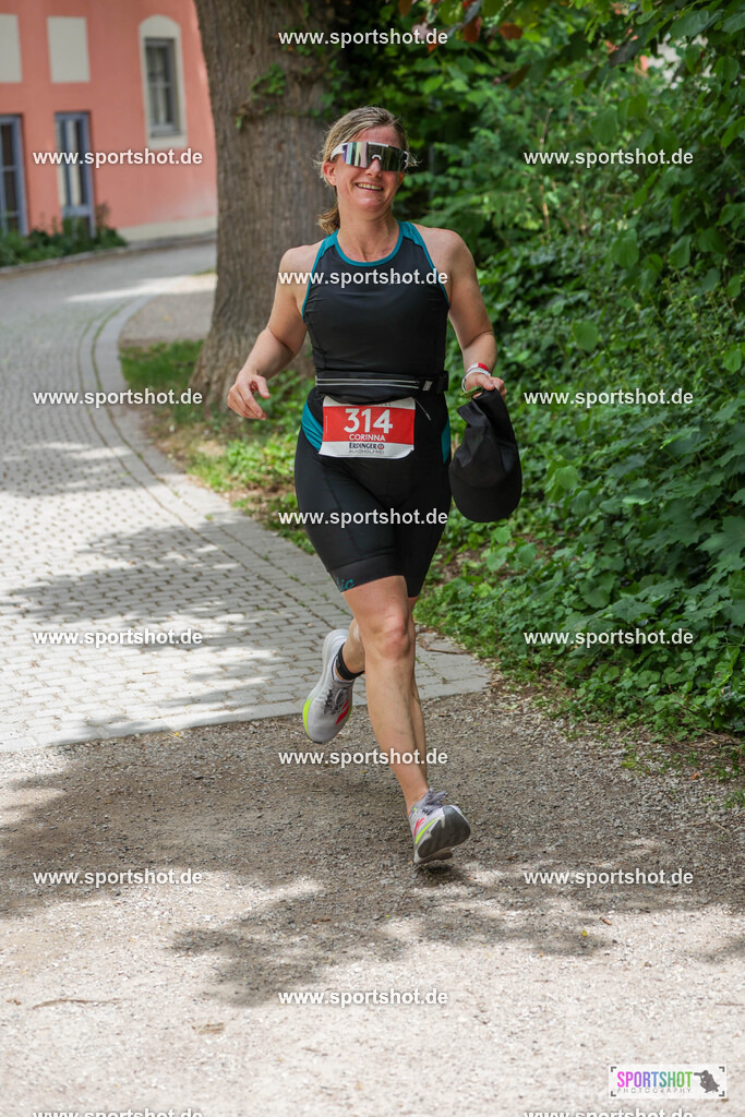 KSZ_9162 | Stadttriathlon Erding 2025. #yourpictrs #sportshot_your_pictrs @Sportshotphotography #stadttriathlonerding Copyright: www.sportshot.de