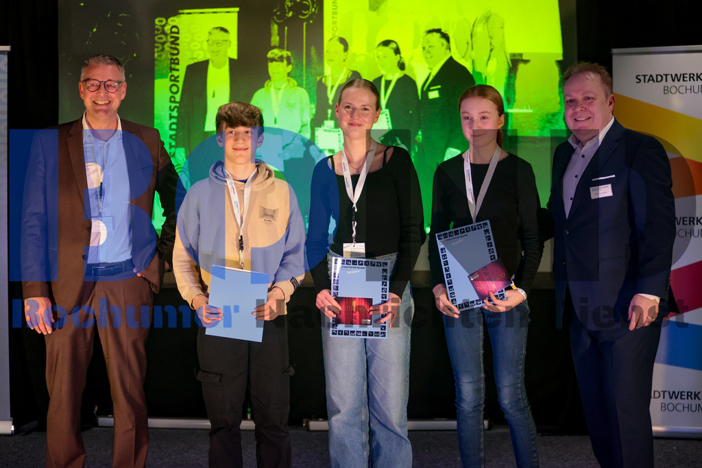 SEB_BOCSPO120240313-16 | bond - Realisiert mit Pictrs.com