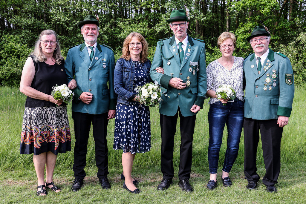 top-top.de 240510-046 | Foto, Video, Fotografie, Videografie, Fotobox, DJ, Discjockey, Musik, Musikbox, Veranstaltung, Photobooth, Amazon, Ebay, Buchtipp, Bestseller, Autor, Verlag, Buch, Wesel, Hamminkeln, NRW, Dinslaken, Rees, Drohne, Hochzeit, Party, Fotobox, Wesel, Fotograf