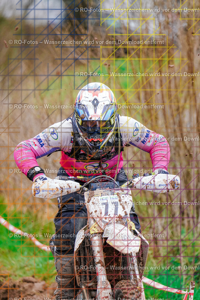 4 Lauf Mernes-182 | Sportfotografie von RO-Fotos: Motorsport, Motocross, Enduro, Laufveranstaltungen und Triathlon. Professionelle Fotos von Sportlern und Events. - Realisiert mit Pictrs.com