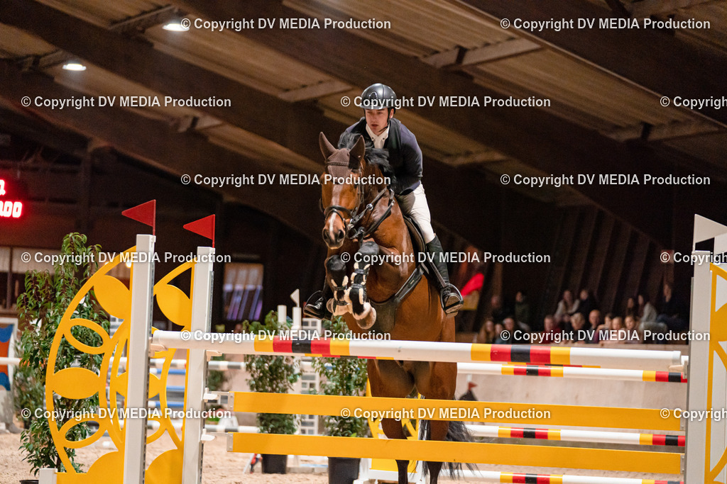 Springen Tag 1-814 | dv-media-shop - Realisiert mit Pictrs.com