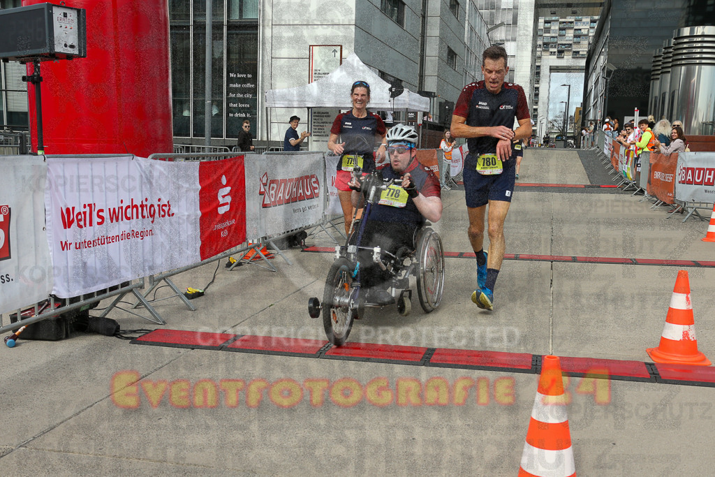 250920_1323_EX1_4314 | Sportfotografie im Rhein-Sieg Kreis, Köln, Bonn, NRW, Rheinland Pfalz, Hessen, etc. Unser Tätigkeitsfeld umfasst den Laufsport vom Volkslauf über den Marathon, Duathlon, Triathon bis zum Ultralauf wie Kölnpfad Ultra oder Schindertrail.