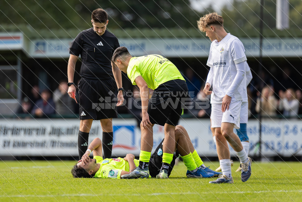 20251003_Picselweb-Fotografie_1R3_2471 | DFB Pokal 2. Runde, JFV A/O/B/H/H - SV Stuttgarter Kickers, Foto: Jörg Struwe - picselweb.de - Realisiert mit Pictrs.com