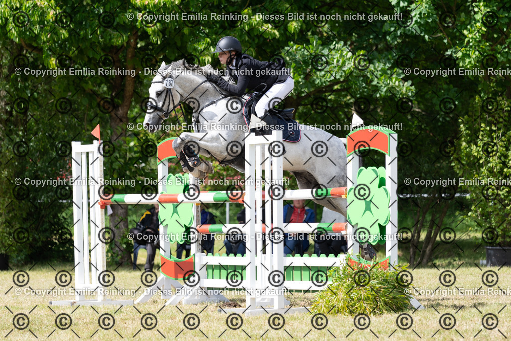 CL5A9430 | Emilia Reinking Fotografie - Realisiert mit Pictrs.com