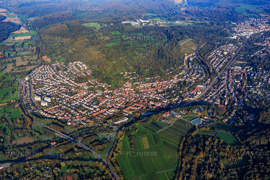 Luftbild: Ortsansicht von Südwesten im Ortsteil Grötzingen in Karlsruhe im Bundesland Baden-Württemberg in Deutschland. Foto: IMG_075411.jpg vom 26.10.2014 durch Werner Riehm/FLY-FOTO.deAuflösung des Originals: 5472 x 3648 px