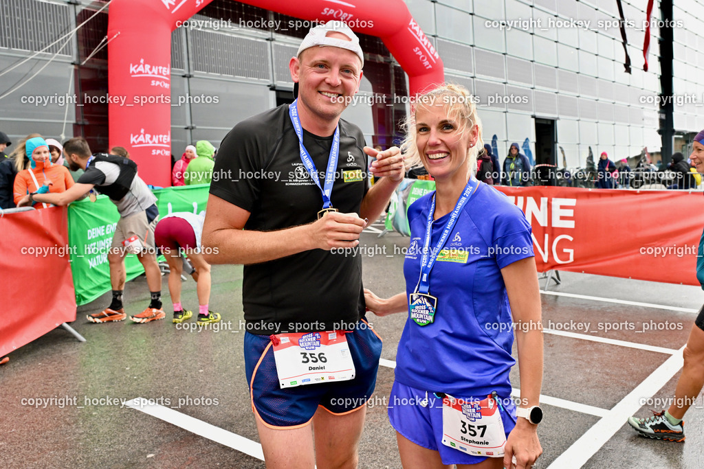 Großglockner Mountain Run | #357 Kilzer Stephanie, #356 Rosmann Daniel, Heiratsantrag, Großglockner Mountain Run, Großglockner Mountain Run 2024 am 07.07.2024 in Heiligenblut (Großglockner), Austria, (Photo by Bernd Stefan)