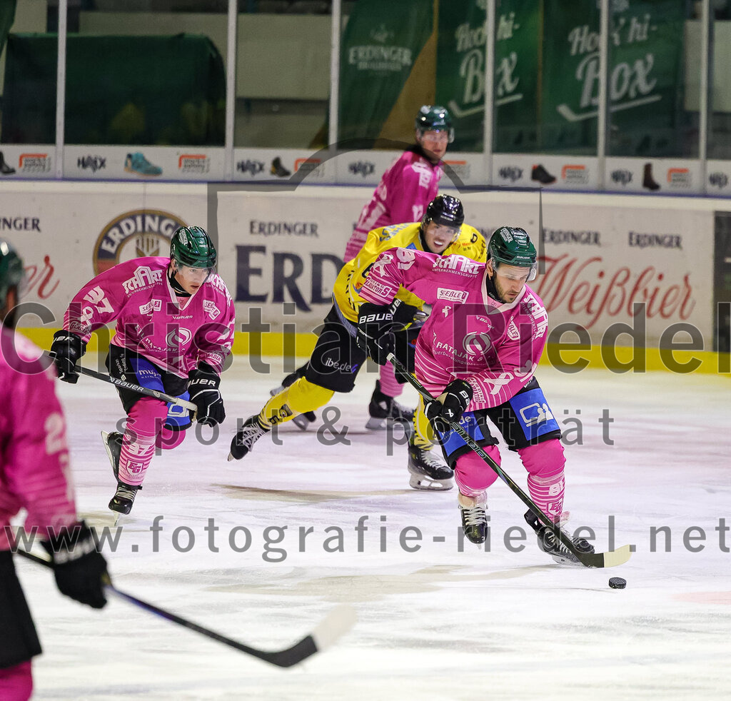 2025-10-10_121_TSV_Erding_gegen_onesto_Tigers_Bayreuth | Erding, Deutschland, 10.10.2025:Eishockey, Oberliga Süd 2025 / 2026, 7. Spieltag, TSV Erding gegen onesto Tigers Bayreuth, Endergebnis: 2:5Thomas Matheson (Erding Gladiators, #37), Maximilian Forster (Erding Gladiators, #81)Foto: Christian Riedel / fotografie-riedel.net