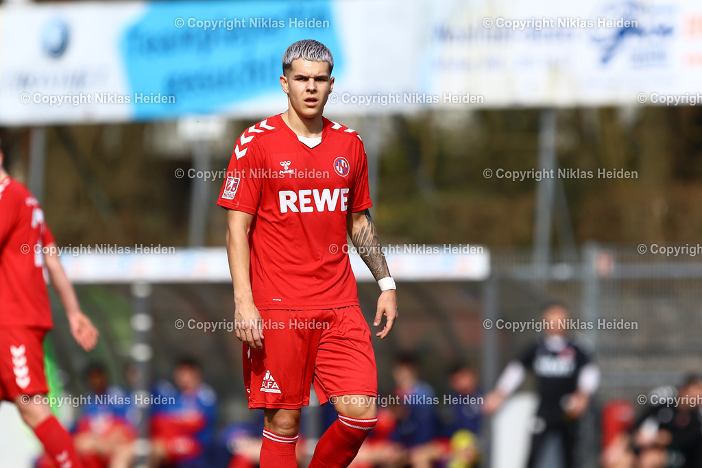 NH_FCEintrachtNorderstedt_SSVJeddeloh_RegionalligaNord_23032025 | #23 Nick Selutin (FC Eintracht Norderstedt)Fußball I Herren I Regionalliga Nord I Saison 2024-2025 I 27. Spieltag I FC Eintracht Norderstedt - SSV Jeddeloh I 23.03.2025 I Edmund-Plambeck-Stadion