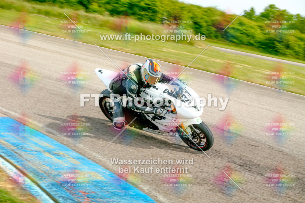 _MOT0980 | Hier findet Ihr Bilder von Touristenfahrten auf der Nürburgring Nordschleife oder von anderen Veranstaltungen die ich besucht habe. Viel Spass beim Durch Schauen 