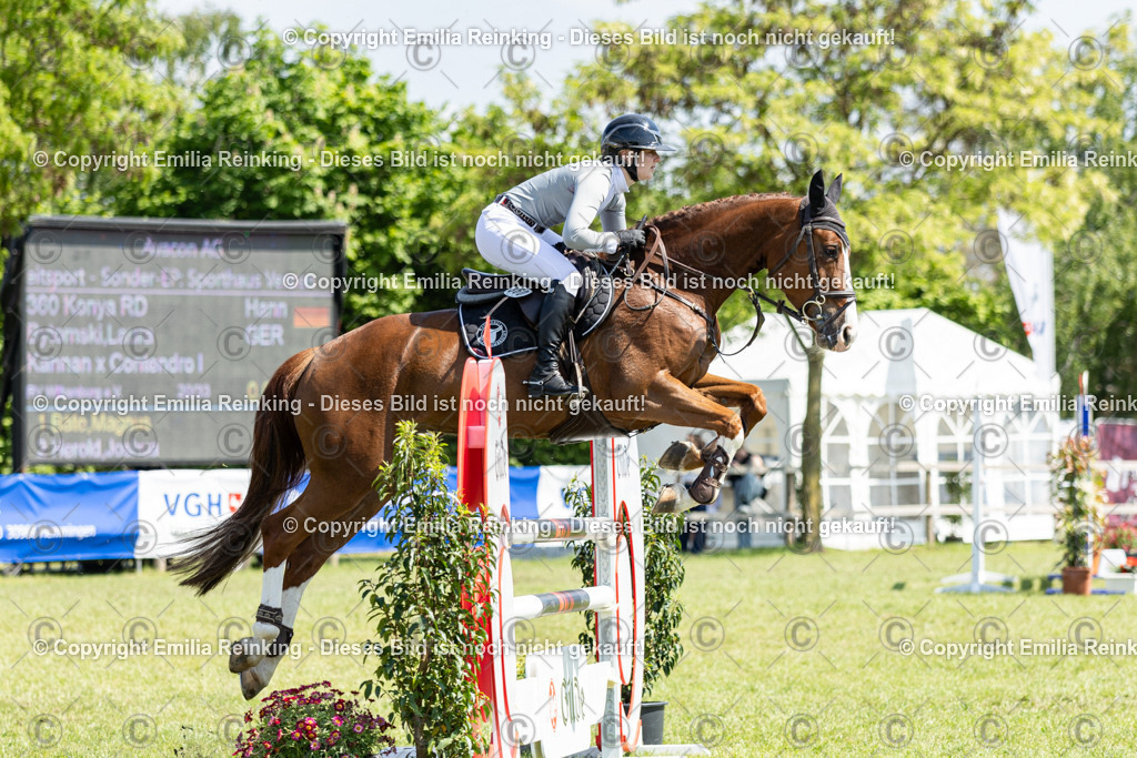 CL5A9619 | Emilia Reinking Fotografie - Realisiert mit Pictrs.com