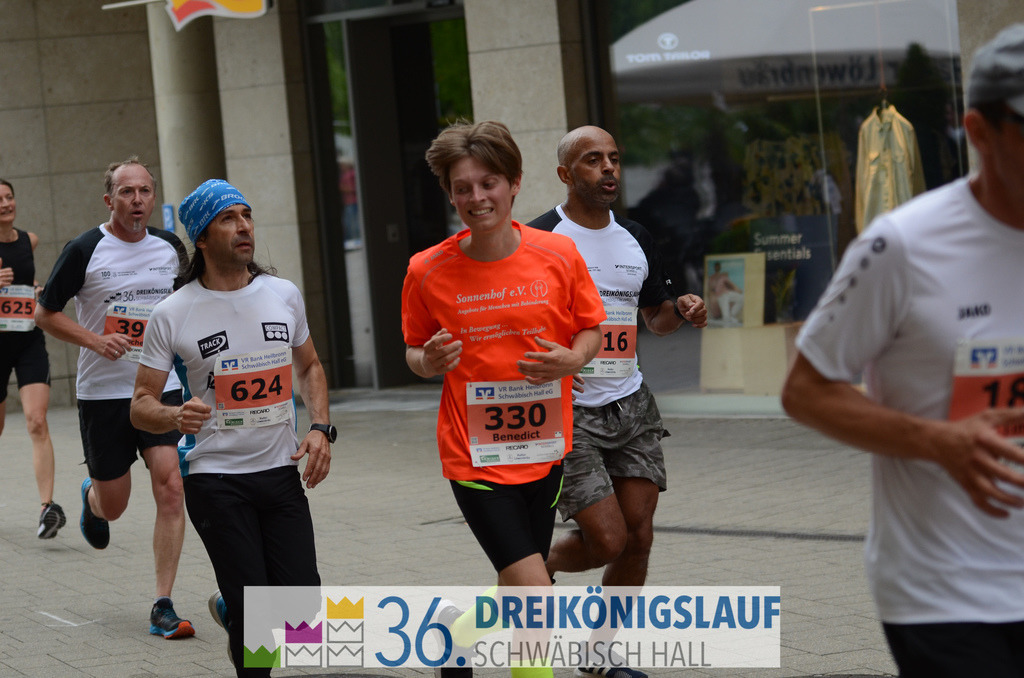 VR Bank Hauptlauf 10km | 3königslauf 2022 VR Bank Hauptlauf - Realisiert mit Pictrs.com