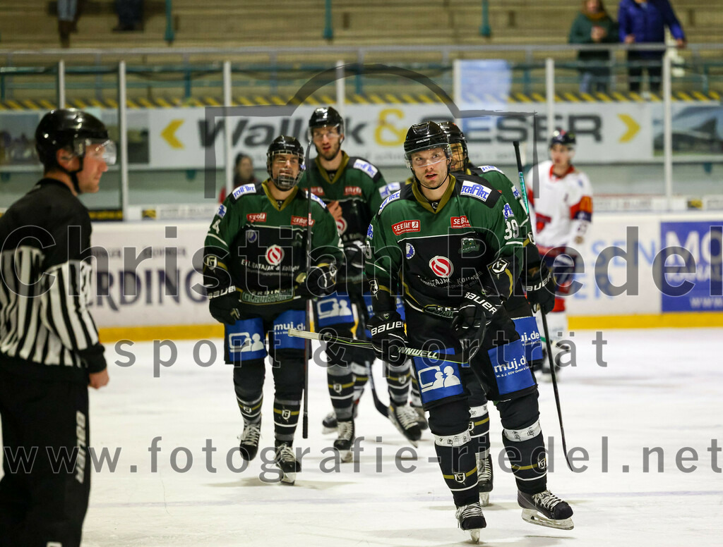 2023-02-19_046_TSV_Erding_gegen_VfE_Ulm-Neu-Ulm | Erding, Deutschland, 19.02.2023:
Eishockey, Bayernliga Meisterrunde Gruppe B 2022 / 2023, 5. Spieltag, TSV Erding gegen VfE Ulm/Neu-Ulm, Endergebnis: 

Thomas Plihal (Erding Gladiators, #39)

Foto: Christian Riedel / fotografie-riedel.net
