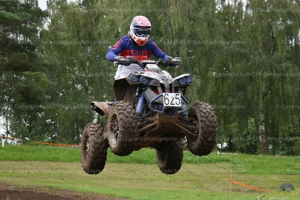 DSC_0839 (2) | Sportfotografie , Motorsport, Motoross, Reitsport, Mointainbike, Enduro,
Landschaft , Outdoor, Eventfotografie, Landschaft, Bilder online bestellen - Realisiert mit Pictrs.com